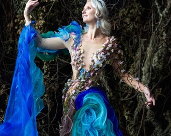 Floral Fantasy Outfit Forest-inspired Gown Botanical Gown Floral Wood Texture Dress for Photo Shoots and Special Events Tree dress Attire