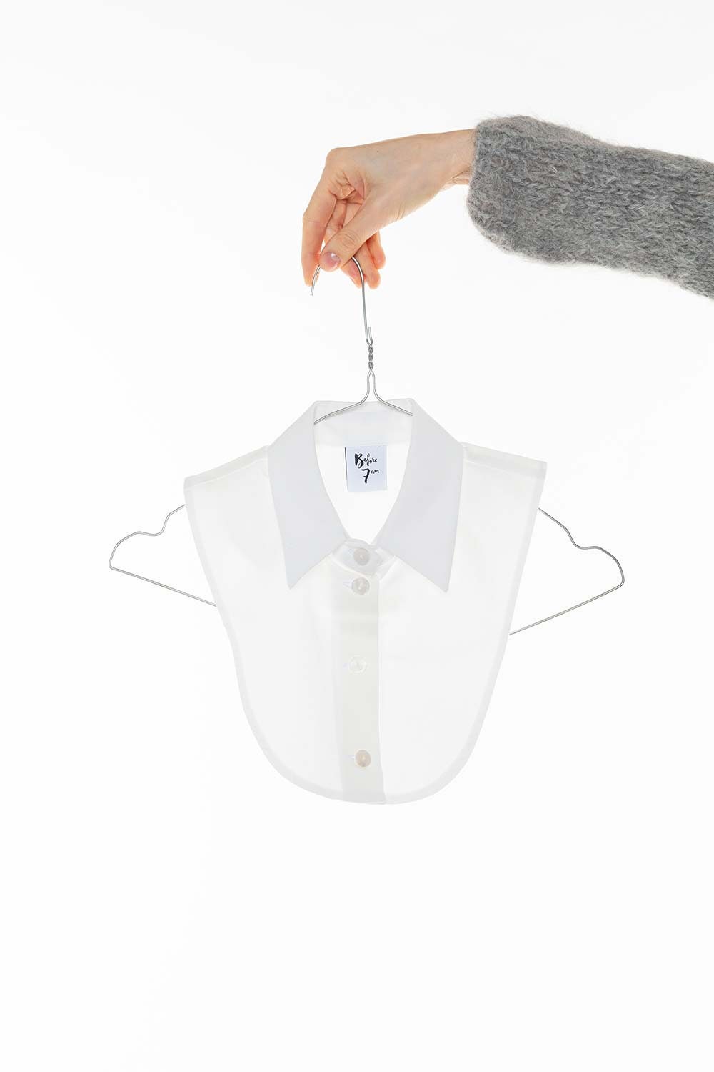 gemaakt van hoogwaardig biologisch katoen Afneembare kraag in minimalistisch stijlvol design Kleding Dameskleding Tops & T-shirts Blouses 