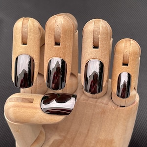 gunmetal grey mirror chrome, short squoval shape re-usable press-on false nails metallic