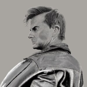 Puede incluir: Un dibujo en blanco y negro de un hombre con el pelo corto y oscuro. Lleva una chaqueta de cuero y mira por encima del hombro.