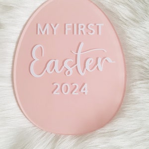 Personalised Baby&#39;s First Easter Acrylic Plaque, Easter Sign Keepsake, Baby Milestone, First Easter Keepsake Decoration, Photo Prop Disc