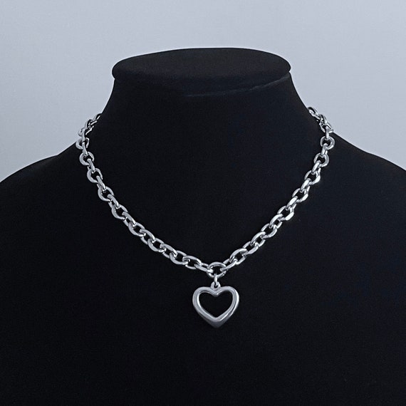 Chain link heart sale necklace