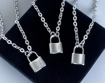 Handmade Stainless Steel Lock Necklace: Unisex Padlock Chain