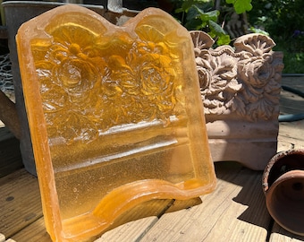 Peony Motif, Victorian Style Garden Edging Concrete Mold - Urethane Rubber - by: Siloe Oliveira