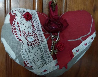 Un coussin réalisé en tissus anciens, impressions toile de Jouy