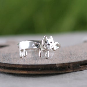 Sterling silver cat ring, minimalist cat ring, gift for cat lover, valentines gift afbeelding 3