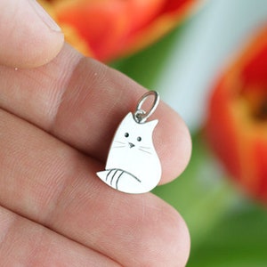 Cat necklace Cat pendant Tiny necklace Silver jewelry Sterling silver pendant Animal jewelry Gift for her Cat lover gift