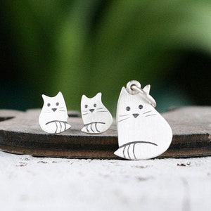 Cat necklace, Cat earrings, Cat lover gift, Jewelry set, Gift set, Nature jewelry, Cat Necklace and Earrings Set image 1