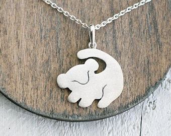 Collar de león de plata esterlina: colgante del zodiaco Leo