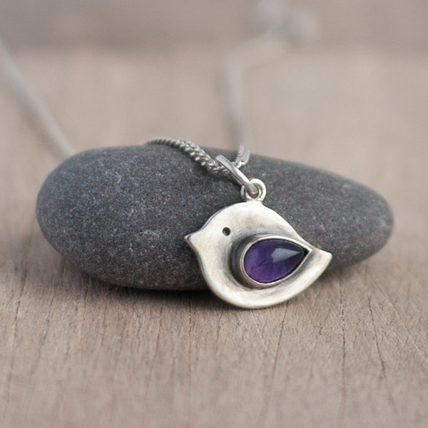 Amethyst Bird necklace, Animal necklace, Amethyst pendant, Dainty necklace