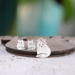 Cat necklace, Cat earrings, Cat lover gift, Jewelry set, Gift set, Nature jewelry, Cat Necklace and Earrings Set image 3