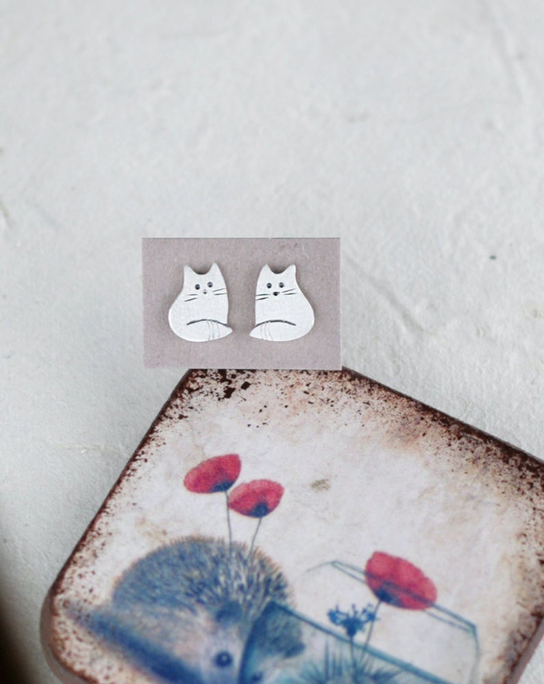 Collar de gato, pendientes de gato, regalo para amantes de los gatos, conjunto de joyas, conjunto de regalo, joyas de naturaleza, conjunto de collar y pendientes de gato imagen 5