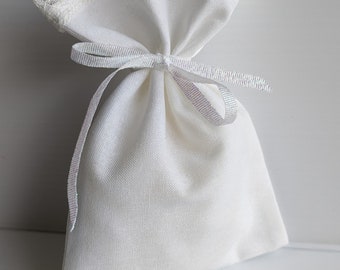 Personalised Listing of 250 Ivory Linen Favor Bags/ Set of 250 Wedding Bags Ivory  Linen and Ivory Lace/ 4" x 6" Ivory Baptism Favor Bags