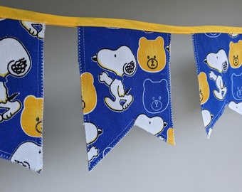 Snoopy  Double Sided Cotton Party Banner/Snoopy Birthday Cotton Bunting/ Baby Shower Decoration/Kids Room Decor/Nursery Decor