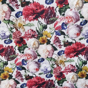 Tovaglia di lusso in poliestere impermeabile: motivo floreale, 62" x 86"