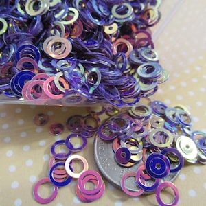 Rings of Saturn hollowed out glitter circles nail art crafts