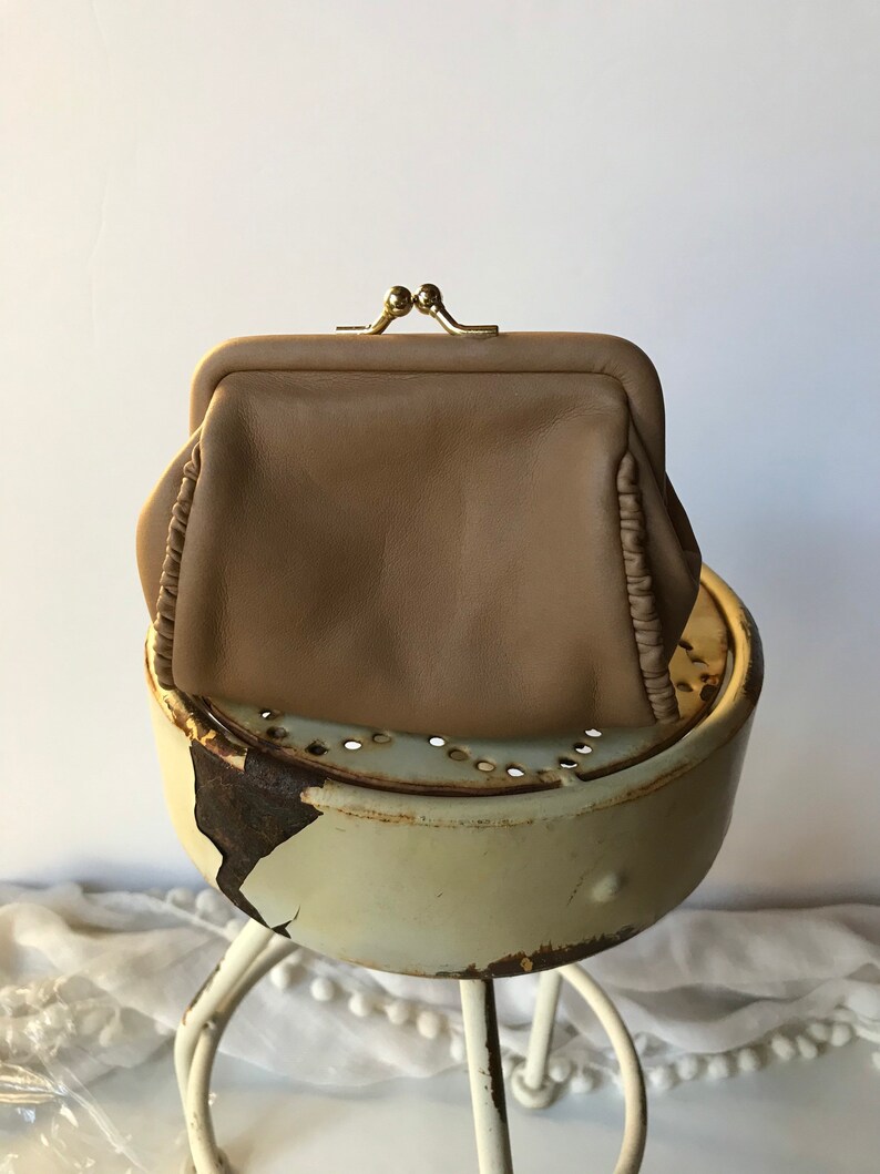 Vintage Leather Coin Purse Taupe Coin Purse 1980s 1990s