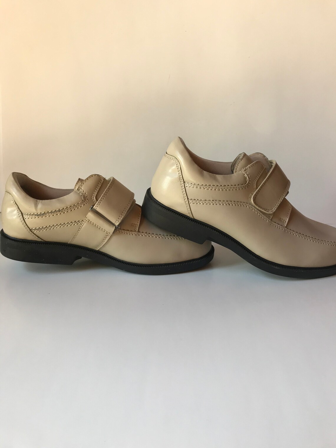 dr scholls mens shoes with velcro straps