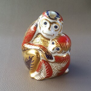 Contented Kitten Silver Stopper Royal Crown Derby Paperweight .very nice condition called Rare