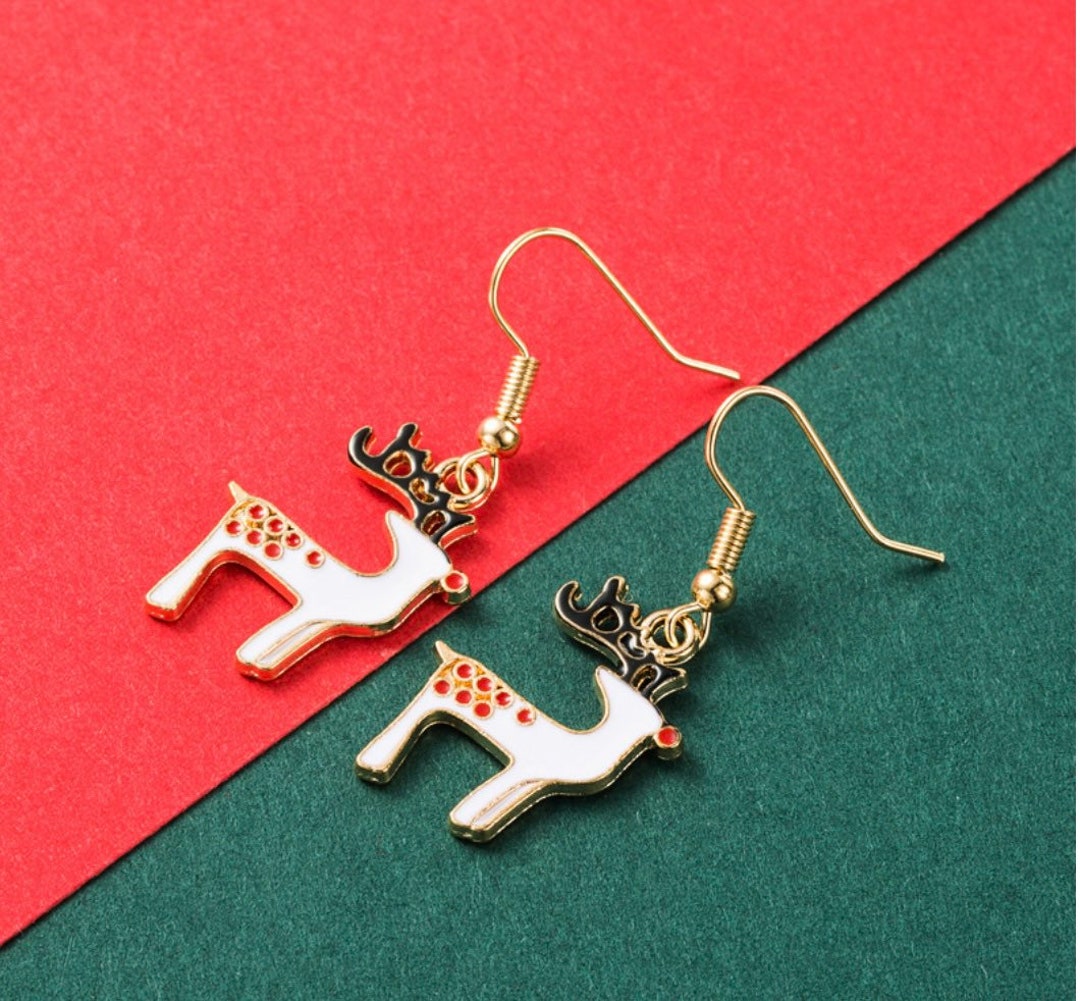 Christmas Theme Reindeer Fish Hook Earrings Cute Christmas Holiday Drop ...