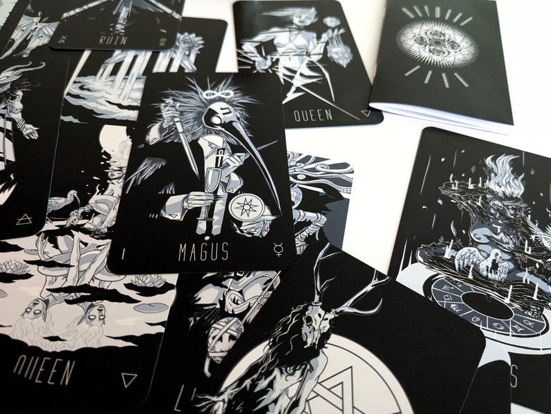 Wayward Dark Tarot Deck - 4.Edition mit Starrer Box und Anleitungsbuch Bild 7