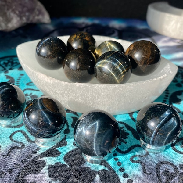 Small Blue Tigers Eye / Hawks Eye Spheres