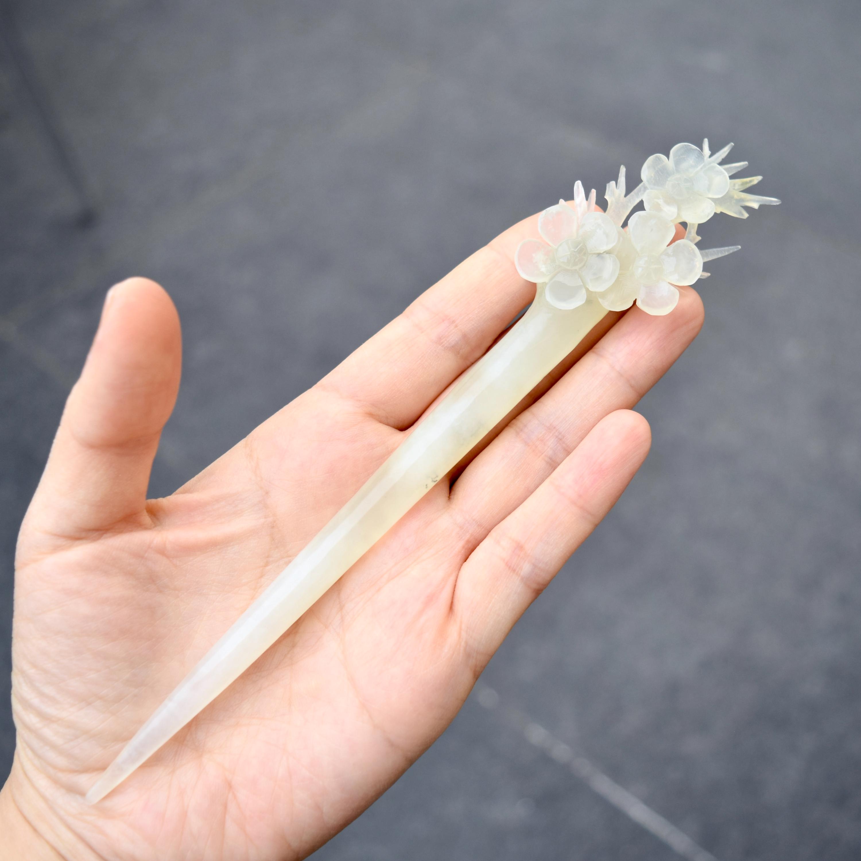 Green Icy Plum Blossom Carved Hairpin - Serpentine Jade Hair 