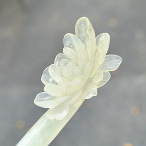 Green Icy Peony Carved Hairpin - Serpentine Jade Hair Stick
