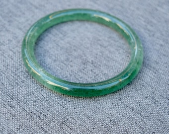 60.3 mm Strawberry Quartz Bangle Bracelet - Green