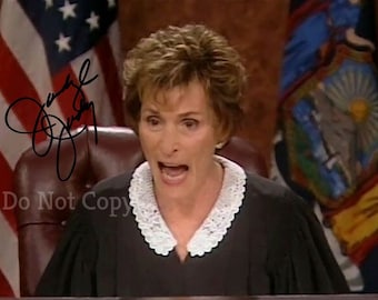 Judge Judy Signed Photo 8X10 rp Autographed Picture
