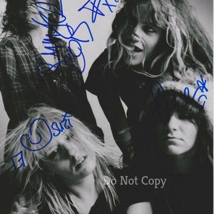 L7 Band Group Signed Poster Photo 8X10 rp Autographed Picture Donita Sparks