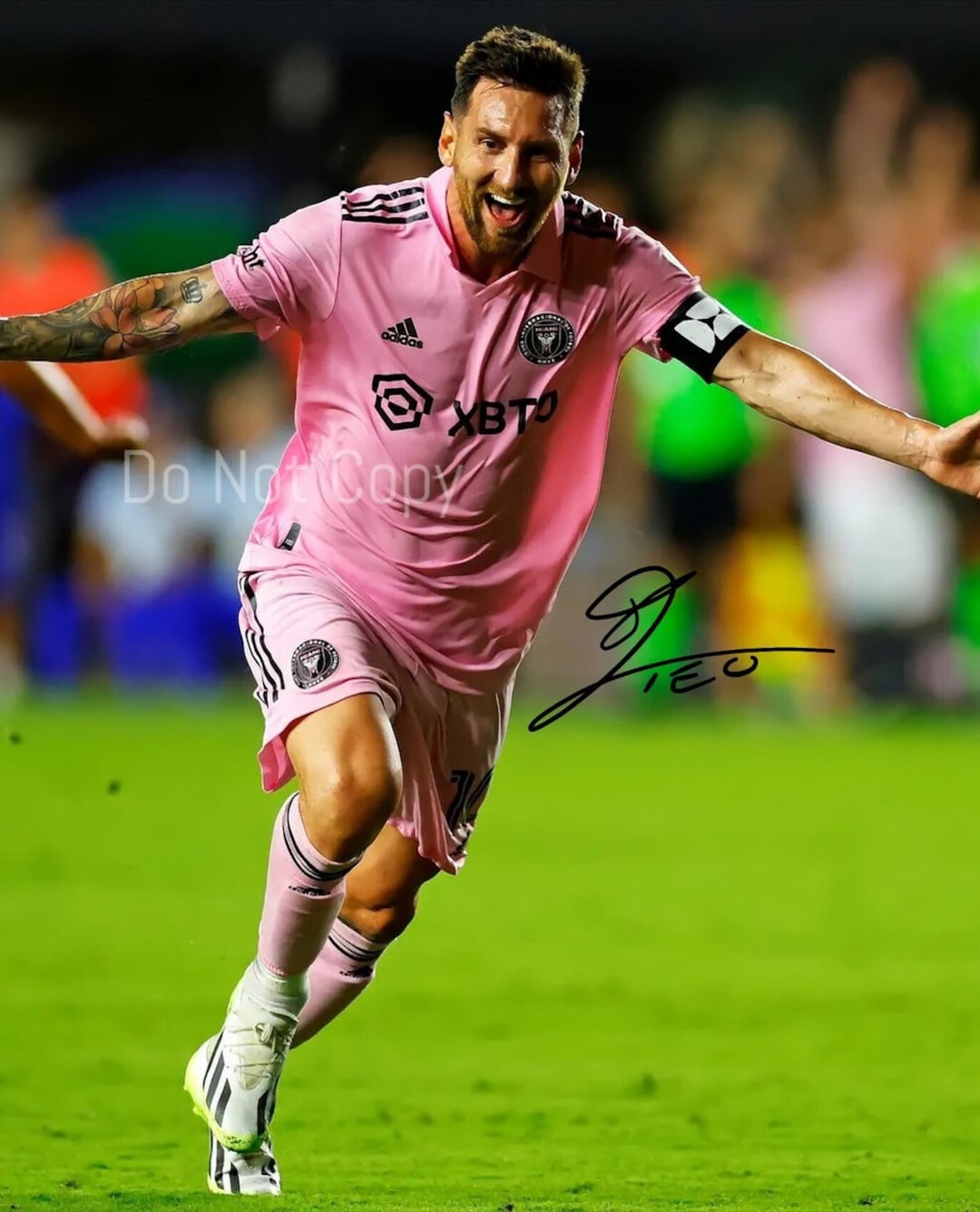 Lionel Messi Signed Photo 8X10 Rp Autographed Picture Inter Miami