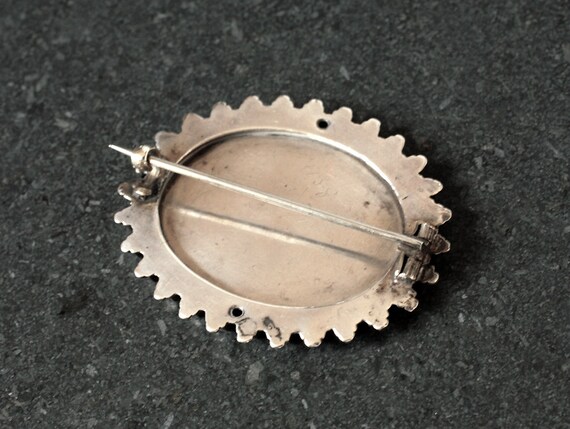 Victorian Silver Milkmaid Picture Brooch, English… - image 5