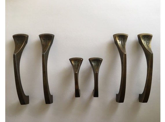 6 Vintage Starburst Brass Cabinet Pulls Hardware 4 With 3 5 Etsy