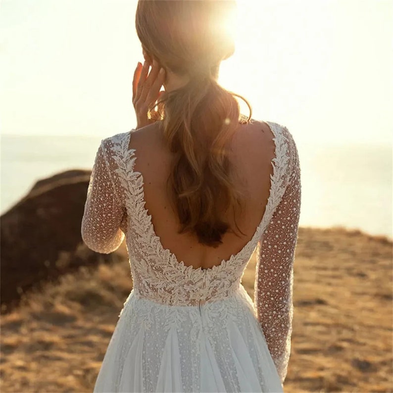 Stunning Boho Ivory Plus Size A-Line Wedding Dress Chiffon V-Neck Lace Bridal Gown Simple Bridal Dress Long Sleeved Backless Gown zdjęcie 2