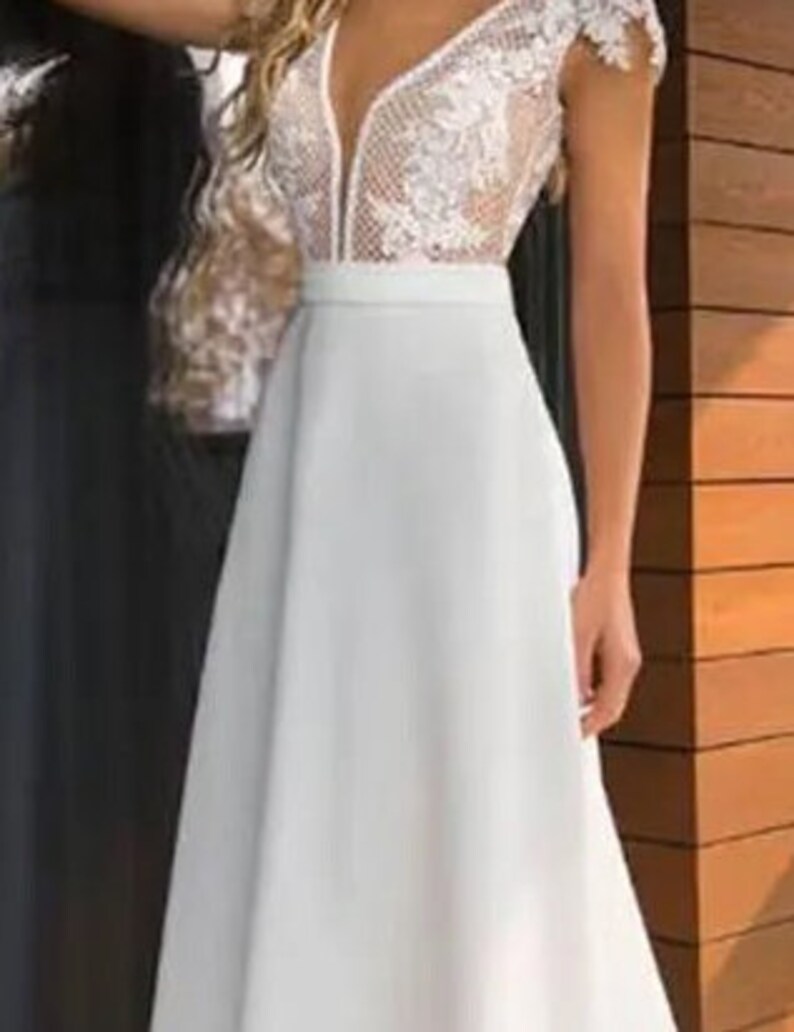 Plus Size Boho Deep V-Neck Lace Wedding Dress Backless Chiffon Bridal Gown Elegant Scalloped Neckline Bridal Gown Wedding Gown image 7