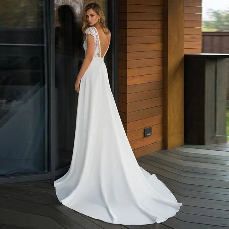 Plus Size Boho Deep V-Neck Lace Wedding Dress Backless Chiffon Bridal Gown Elegant Scalloped Neckline Bridal Gown Wedding Gown image 2