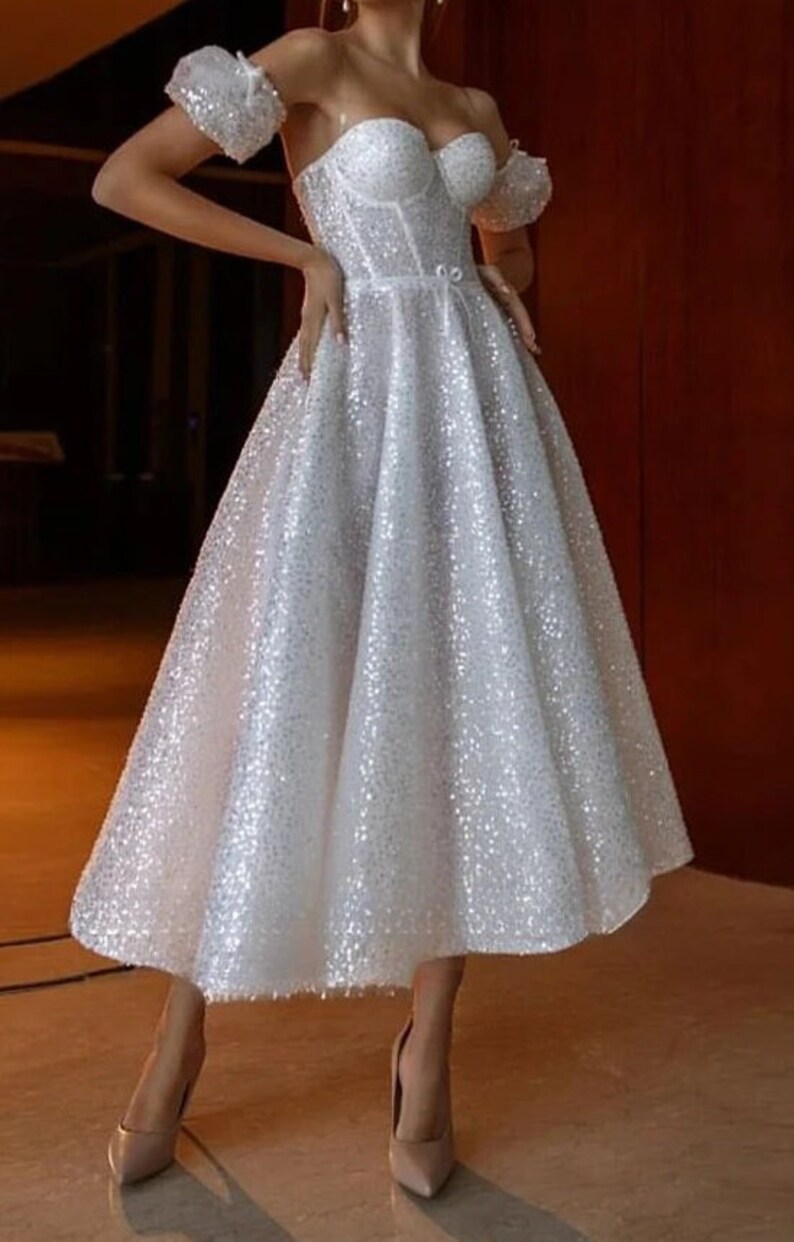 Silver Sparkle Sequin Short Summer Bridal Gown Off-the-Shoulder A-Line Dress Knee-Length Elegant Split Gown Detachable Sleeves zdjęcie 6