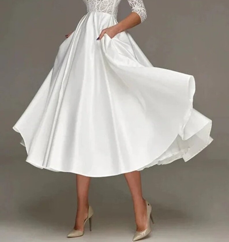 Robe de mariée longueur thé ivoire chic moderne Dentelle à col en V en satin à manches trois-quarts Robe de mariée avec poche Robe de mariée courte image 5