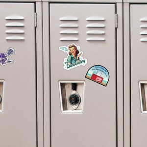 Dystopia Got You Down? | Retro Housewife | Fridge or Locker Magnet | Die Cut Decal for Laptop, Water Bottle bild 3