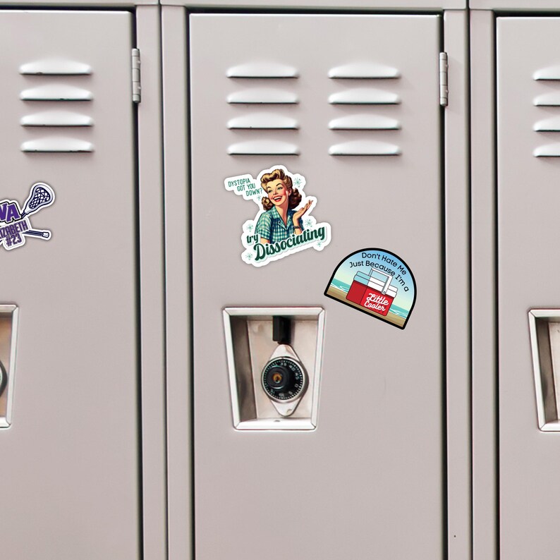 Dystopia Got You Down? | Retro Housewife | Fridge or Locker Magnet | Die Cut Decal for Laptop, Water Bottle bild 3