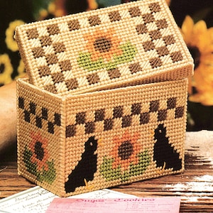 SALE! Plastic Canvas Pattern PDF Sunflower Recipe Box Vintage Crafts Instant Digital Download Now, Housewarming Mother's Day Gift