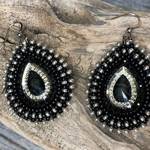 Black teardrop beaded earrings, Native earrings, teardop earrings, Native Beadwork, Unique beaded earrings