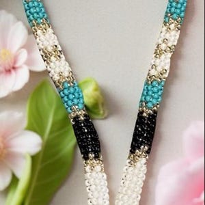 Beaded custom color key chain, 8” wristlet beaded keychain, Beaded turquoise wristlet, beaded key fob