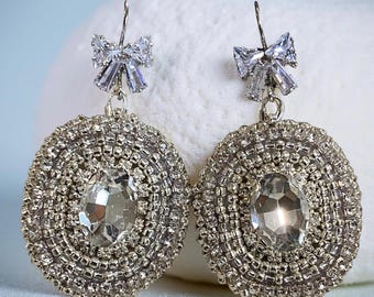 Sparkling beaded earrings, Native American beaded earrings, Indigenous beadwork, beaded bride earrings, wedding earrings