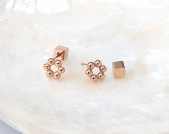 Open circle stud earrings gold dot stud earrings polka dot earrings circle screw back earrings donut earrings Christmas earrings