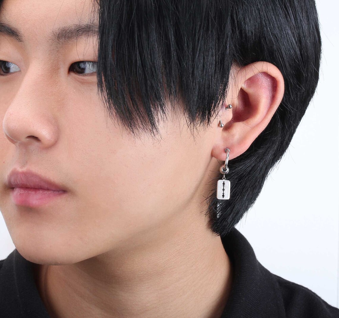 Blade Earring 16G Blade Stud Earring Razor Cartilage Earring Etsy