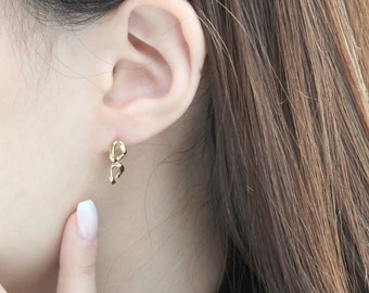 Chain earrings 22g chain cartilage earrings screw back earrings chain stud earrings minimalist earrings simple earrings chain helix earring