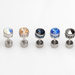 Mens earring cubic zirconia earring 16g high polished surgical steel screw back initial t round disc stud earrings for men jewerly 1pcs