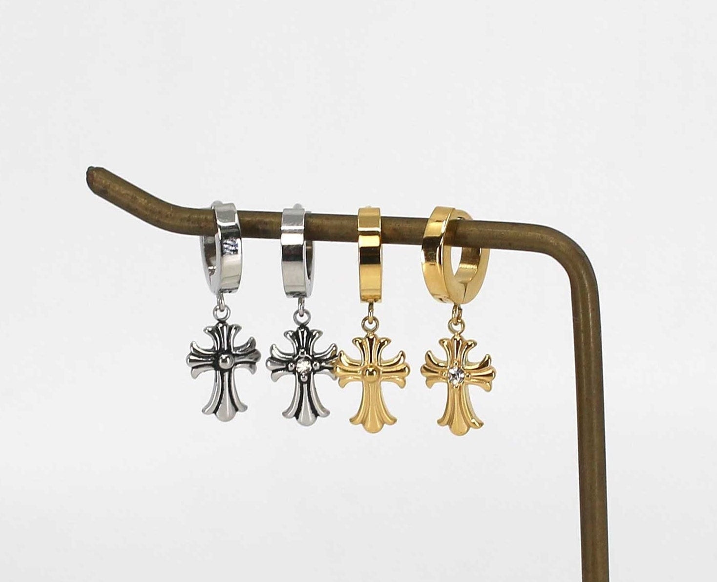 当店限定販売】 chrome hearts heart pierce 22k 【公式通販】